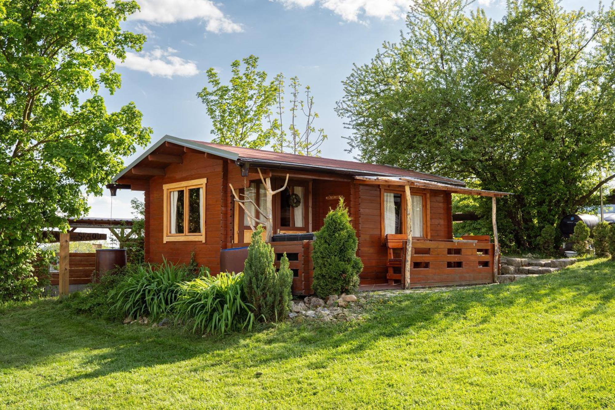 Cozy Wood Hut On The Farm Villa Trebivlice Exterior foto